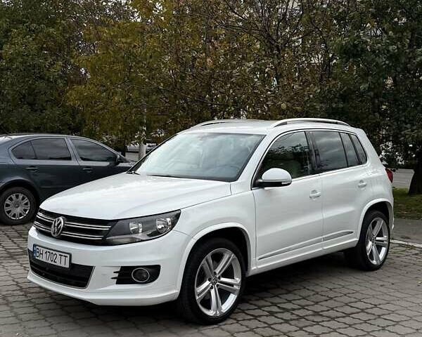 Белый Фольксваген Тигуан, объемом двигателя 1.98 л и пробегом 105 тыс. км за 16000 $, фото 1 на Automoto.ua