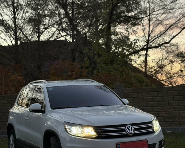 Білий Фольксваген Тігуан, об'ємом двигуна 1.97 л та пробігом 116 тис. км за 15600 $, фото 5 на Automoto.ua