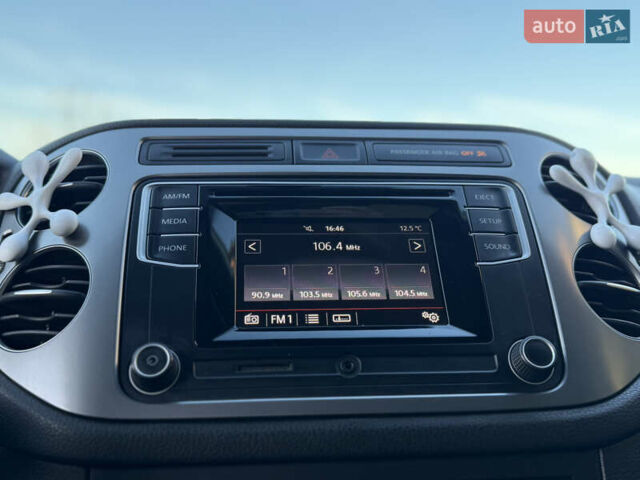 Белый Фольксваген Тигуан, объемом двигателя 1.98 л и пробегом 118 тыс. км за 11750 $, фото 34 на Automoto.ua