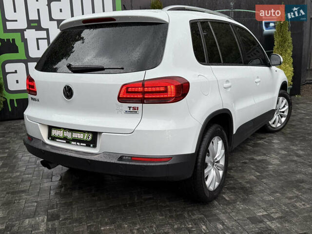 Білий Фольксваген Тігуан, об'ємом двигуна 1.4 л та пробігом 110 тис. км за 14000 $, фото 49 на Automoto.ua
