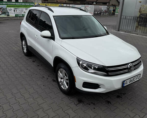 Білий Фольксваген Тігуан, об'ємом двигуна 1.98 л та пробігом 90 тис. км за 16500 $, фото 2 на Automoto.ua