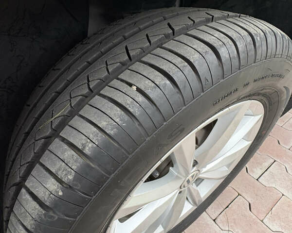 Белый Фольксваген Тигуан, объемом двигателя 2 л и пробегом 126 тыс. км за 14499 $, фото 25 на Automoto.ua