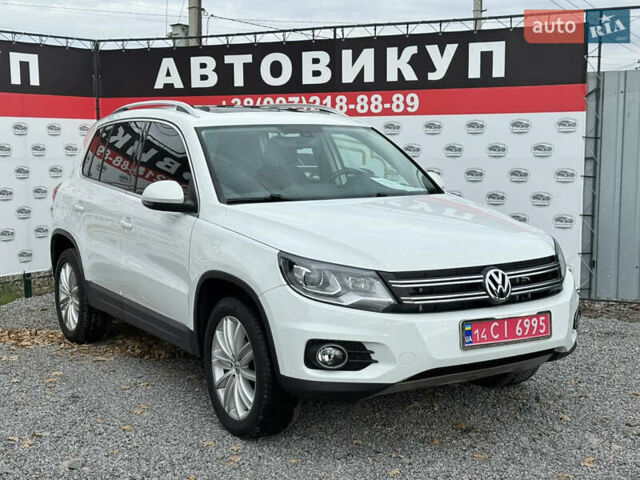 Белый Фольксваген Тигуан, объемом двигателя 2 л и пробегом 186 тыс. км за 12900 $, фото 1 на Automoto.ua