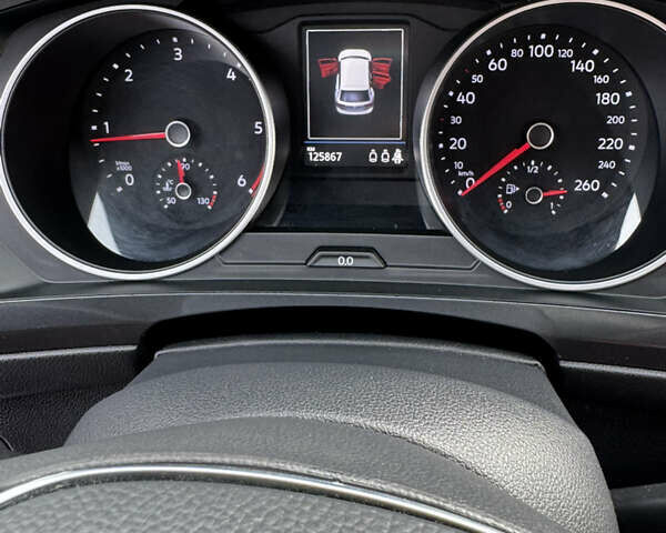 Білий Фольксваген Тігуан, об'ємом двигуна 1.98 л та пробігом 125 тис. км за 21300 $, фото 17 на Automoto.ua