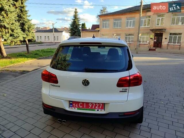 Белый Фольксваген Тигуан, объемом двигателя 2 л и пробегом 216 тыс. км за 11700 $, фото 8 на Automoto.ua