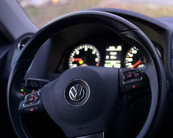 Білий Фольксваген Тігуан, об'ємом двигуна 1.97 л та пробігом 116 тис. км за 15600 $, фото 23 на Automoto.ua