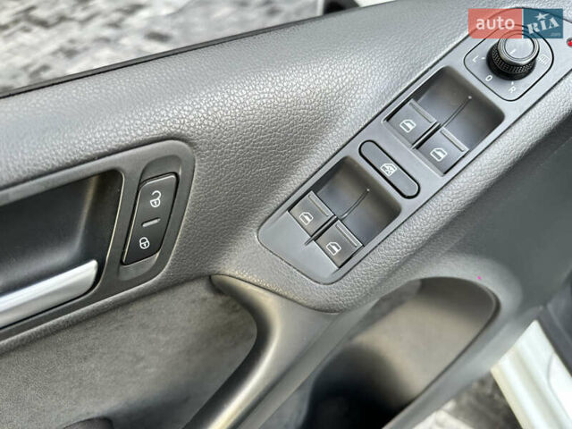 Білий Фольксваген Тігуан, об'ємом двигуна 1.4 л та пробігом 110 тис. км за 14000 $, фото 29 на Automoto.ua