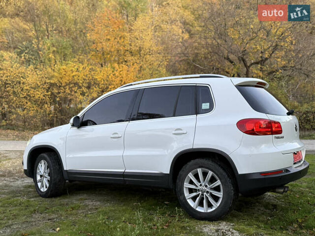 Білий Фольксваген Тігуан, об'ємом двигуна 1.97 л та пробігом 116 тис. км за 15600 $, фото 10 на Automoto.ua