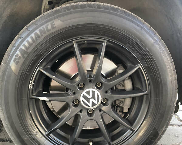 Белый Фольксваген Тигуан, объемом двигателя 1.98 л и пробегом 165 тыс. км за 10900 $, фото 6 на Automoto.ua