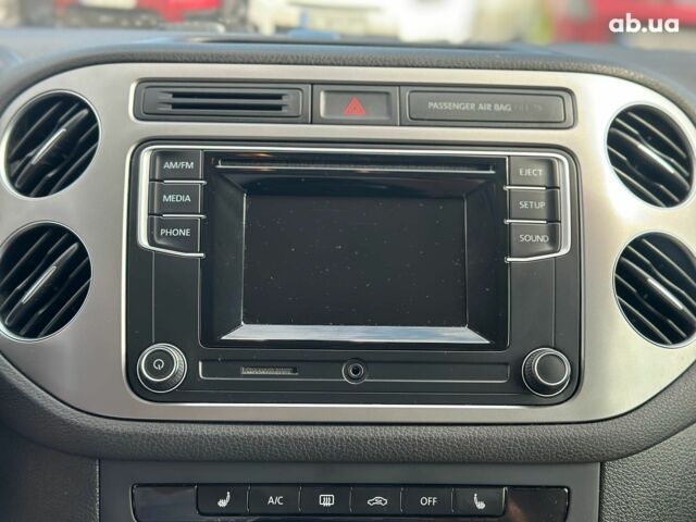 Белый Фольксваген Тигуан, объемом двигателя 2 л и пробегом 152 тыс. км за 15290 $, фото 23 на Automoto.ua