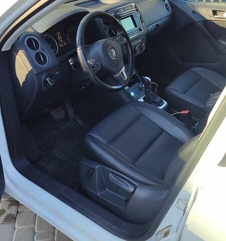 Белый Фольксваген Тигуан, объемом двигателя 1.98 л и пробегом 268 тыс. км за 13300 $, фото 24 на Automoto.ua