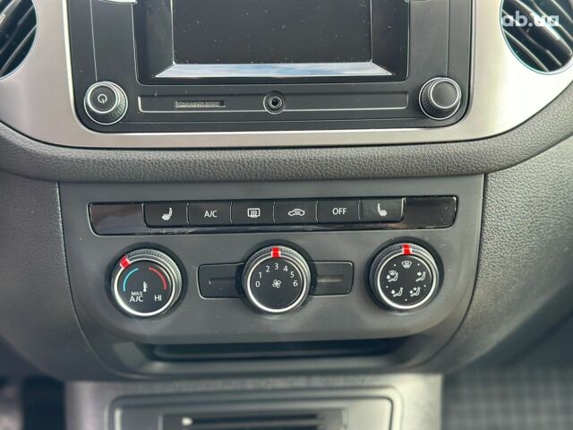 Белый Фольксваген Тигуан, объемом двигателя 2 л и пробегом 152 тыс. км за 15290 $, фото 22 на Automoto.ua