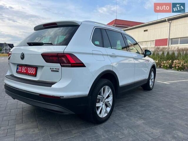 Білий Фольксваген Тігуан, об'ємом двигуна 2 л та пробігом 248 тис. км за 21500 $, фото 13 на Automoto.ua