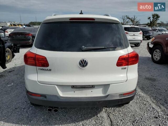 Белый Фольксваген Тигуан, объемом двигателя 1.98 л и пробегом 165 тыс. км за 8400 $, фото 6 на Automoto.ua