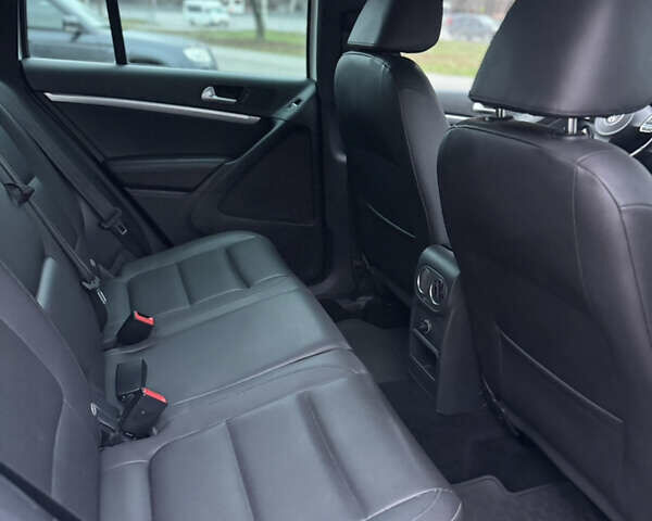 Белый Фольксваген Тигуан, объемом двигателя 1.98 л и пробегом 168 тыс. км за 12900 $, фото 44 на Automoto.ua