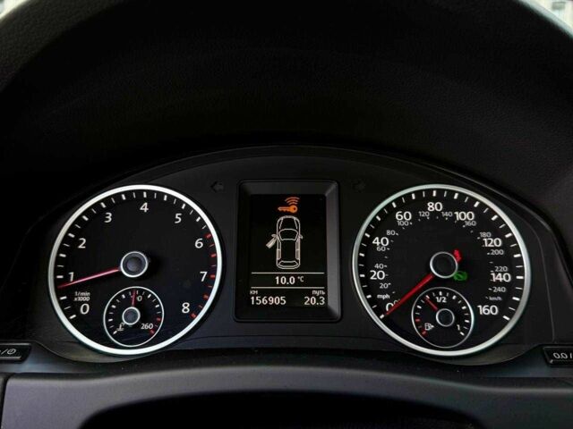 Білий Фольксваген Тігуан, об'ємом двигуна 2 л та пробігом 156 тис. км за 15500 $, фото 9 на Automoto.ua