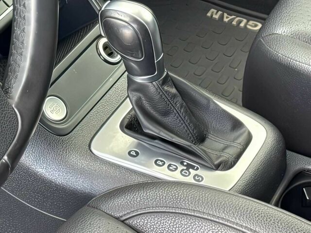 Белый Фольксваген Тигуан, объемом двигателя 2 л и пробегом 78 тыс. км за 8500 $, фото 10 на Automoto.ua