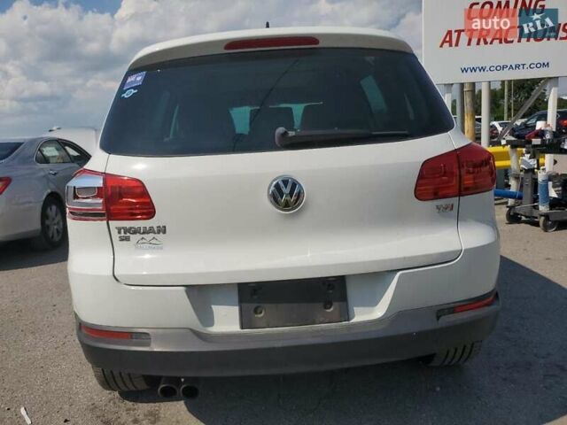 Белый Фольксваген Тигуан, объемом двигателя 2 л и пробегом 61 тыс. км за 900 $, фото 5 на Automoto.ua