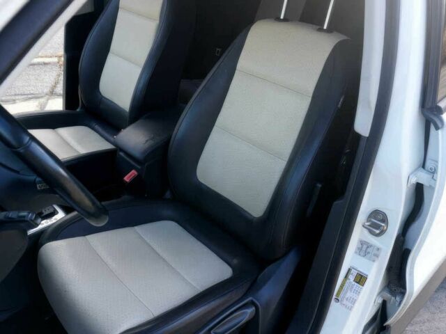 Белый Фольксваген Тигуан, объемом двигателя 2 л и пробегом 70 тыс. км за 8400 $, фото 8 на Automoto.ua