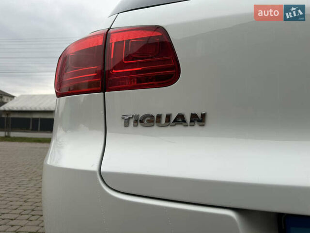 Білий Фольксваген Тігуан, об'ємом двигуна 1.98 л та пробігом 107 тис. км за 13199 $, фото 19 на Automoto.ua