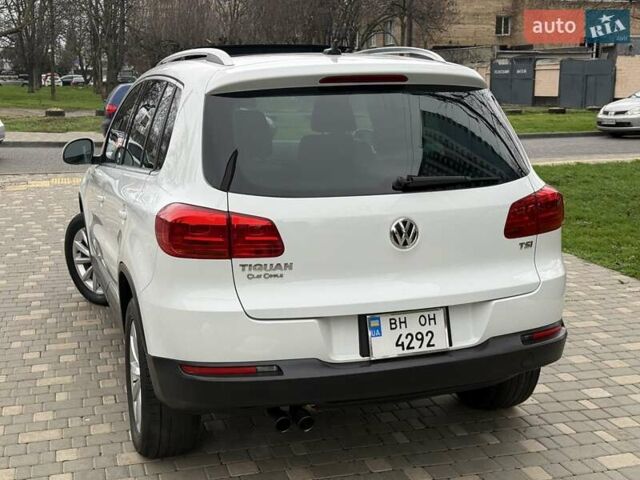 Білий Фольксваген Тігуан, об'ємом двигуна 1.98 л та пробігом 150 тис. км за 13900 $, фото 25 на Automoto.ua