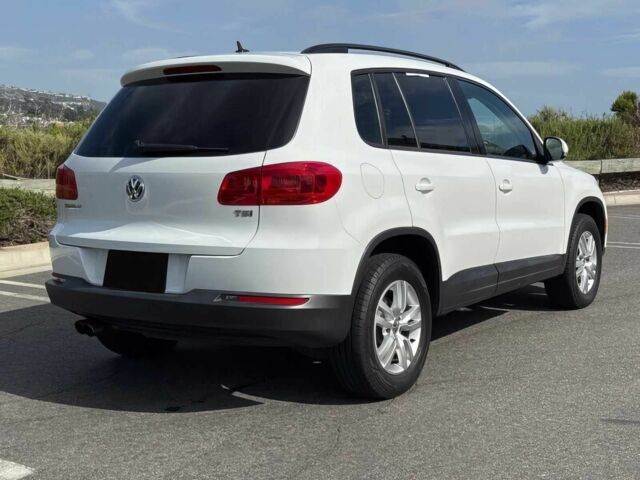 Білий Фольксваген Тігуан, об'ємом двигуна 2 л та пробігом 80 тис. км за 6000 $, фото 6 на Automoto.ua