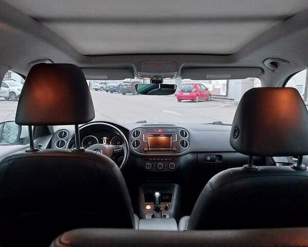 Белый Фольксваген Тигуан, объемом двигателя 1.98 л и пробегом 138 тыс. км за 12700 $, фото 6 на Automoto.ua