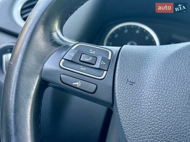 Білий Фольксваген Тігуан, об'ємом двигуна 1.98 л та пробігом 150 тис. км за 13999 $, фото 62 на Automoto.ua