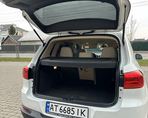 Білий Фольксваген Тігуан, об'ємом двигуна 1.98 л та пробігом 137 тис. км за 13999 $, фото 47 на Automoto.ua