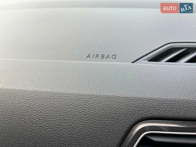 Белый Фольксваген Тигуан, объемом двигателя 2 л и пробегом 248 тыс. км за 22200 $, фото 62 на Automoto.ua