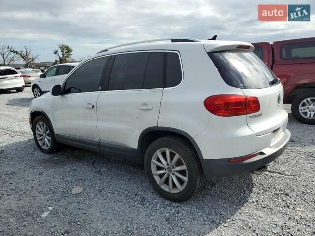 Белый Фольксваген Тигуан, объемом двигателя 1.98 л и пробегом 165 тыс. км за 8400 $, фото 2 на Automoto.ua