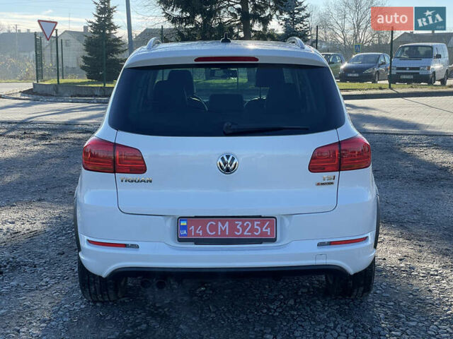 Белый Фольксваген Тигуан, объемом двигателя 2 л и пробегом 167 тыс. км за 14400 $, фото 9 на Automoto.ua