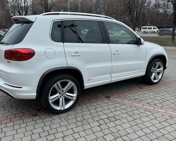 Белый Фольксваген Тигуан, объемом двигателя 1.98 л и пробегом 168 тыс. км за 12900 $, фото 9 на Automoto.ua