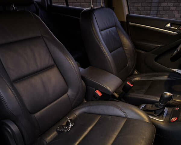 Білий Фольксваген Тігуан, об'ємом двигуна 1.97 л та пробігом 116 тис. км за 15600 $, фото 29 на Automoto.ua