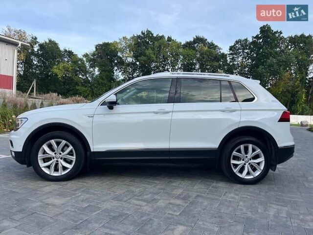 Білий Фольксваген Тігуан, об'ємом двигуна 2 л та пробігом 248 тис. км за 21500 $, фото 5 на Automoto.ua