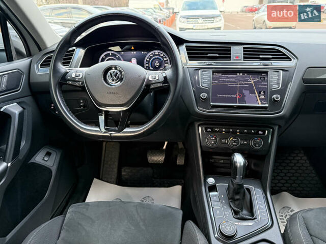 Белый Фольксваген Тигуан, объемом двигателя 1.97 л и пробегом 58 тыс. км за 27999 $, фото 13 на Automoto.ua