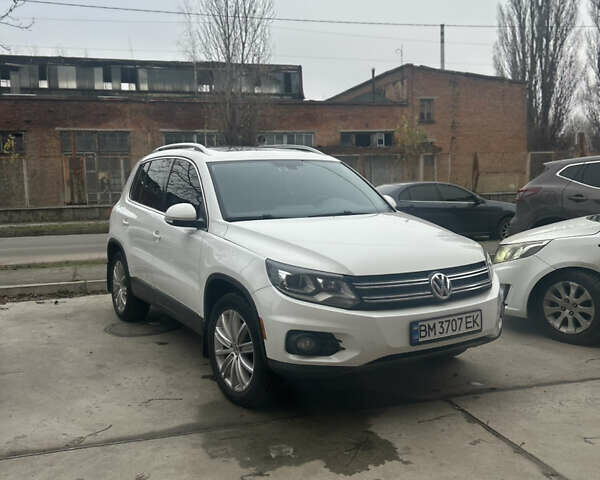 Білий Фольксваген Тігуан, об'ємом двигуна 1.98 л та пробігом 225 тис. км за 13800 $, фото 1 на Automoto.ua