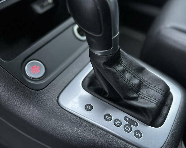 Белый Фольксваген Тигуан, объемом двигателя 1.98 л и пробегом 168 тыс. км за 12900 $, фото 31 на Automoto.ua