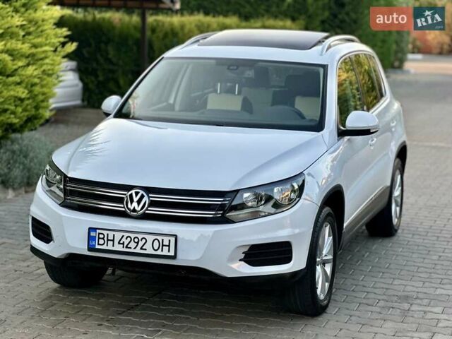 Білий Фольксваген Тігуан, об'ємом двигуна 1.98 л та пробігом 150 тис. км за 13999 $, фото 14 на Automoto.ua