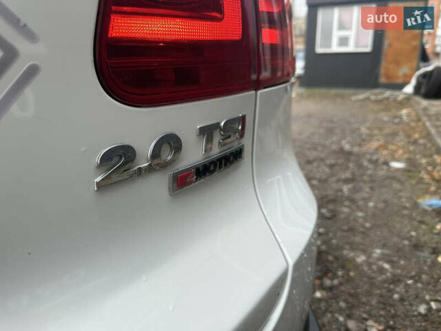 Білий Фольксваген Тігуан, об'ємом двигуна 2 л та пробігом 191 тис. км за 13500 $, фото 34 на Automoto.ua