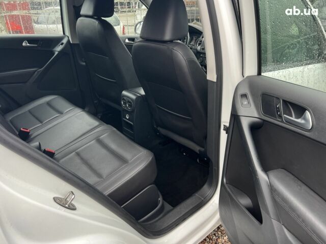 Белый Фольксваген Тигуан, объемом двигателя 0 л и пробегом 132 тыс. км за 12999 $, фото 18 на Automoto.ua