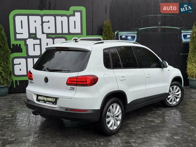 Білий Фольксваген Тігуан, об'ємом двигуна 1.4 л та пробігом 110 тис. км за 14000 $, фото 41 на Automoto.ua