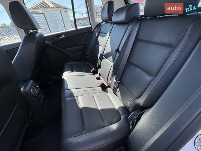 Белый Фольксваген Тигуан, объемом двигателя 1.98 л и пробегом 105 тыс. км за 14490 $, фото 26 на Automoto.ua