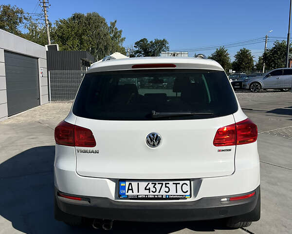 Белый Фольксваген Тигуан, объемом двигателя 1.98 л и пробегом 174 тыс. км за 13500 $, фото 7 на Automoto.ua