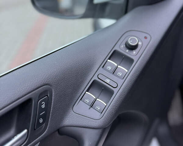 Белый Фольксваген Тигуан, объемом двигателя 1.98 л и пробегом 168 тыс. км за 12900 $, фото 22 на Automoto.ua