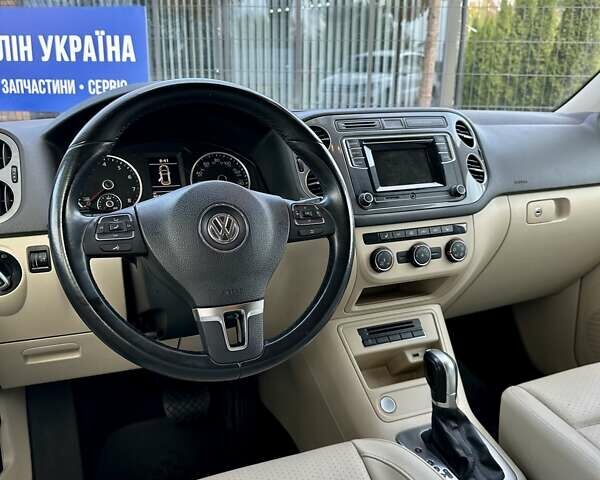 Белый Фольксваген Тигуан, объемом двигателя 2 л и пробегом 144 тыс. км за 14550 $, фото 41 на Automoto.ua