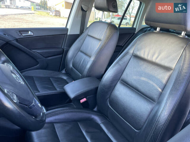 Белый Фольксваген Тигуан, объемом двигателя 2 л и пробегом 167 тыс. км за 14400 $, фото 23 на Automoto.ua