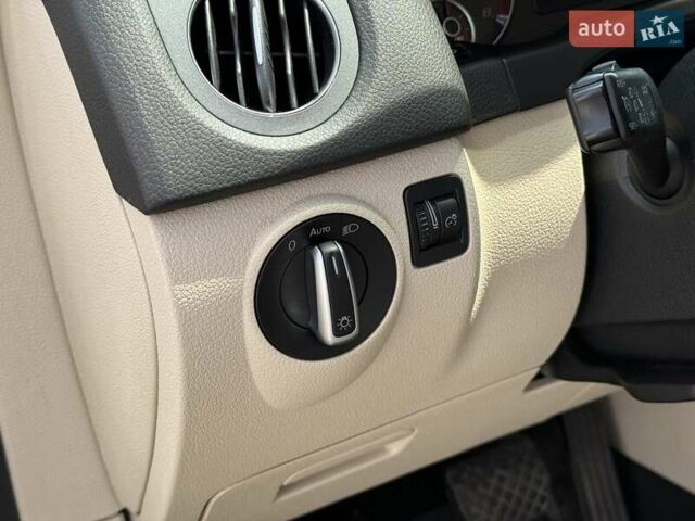 Білий Фольксваген Тігуан, об'ємом двигуна 1.98 л та пробігом 156 тис. км за 15499 $, фото 23 на Automoto.ua