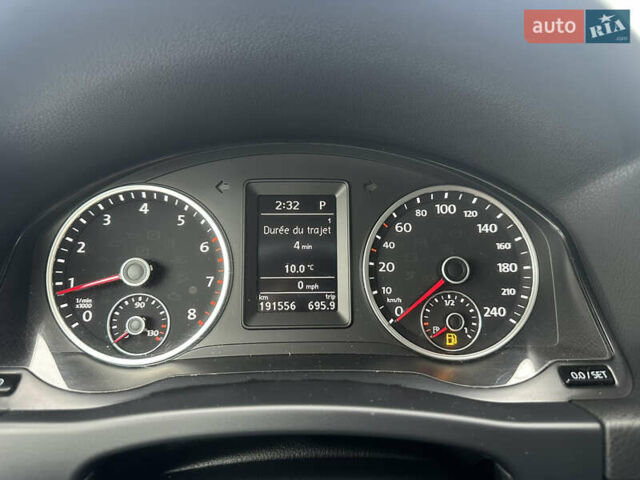 Білий Фольксваген Тігуан, об'ємом двигуна 2 л та пробігом 191 тис. км за 13500 $, фото 35 на Automoto.ua