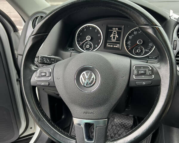 Білий Фольксваген Тігуан, об'ємом двигуна 1.98 л та пробігом 119 тис. км за 15999 $, фото 10 на Automoto.ua